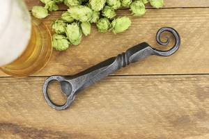 Top vente métal poignée torsadée forgé à la main ouvre-bouteille pour Restaurant maison fête ustensiles de cuisine - Product Image 5