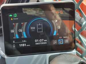 Minicargadora lista para trabajar 2024 Kubota de flujo alto con cargador de 2 toneladas - Product Image 2