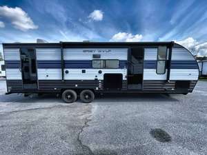 Autocaravana Usada 2023 F-o-r-e-s-t R-i-v-e-r Grey W-o-l-f 26DBH - Product Image 3