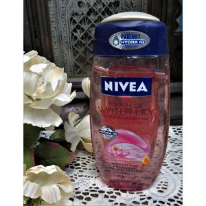 Gel douche hydratant avec Nivea Water Lily & Oil Gel douche Extrait de nénuphar et huiles - Product Image 6