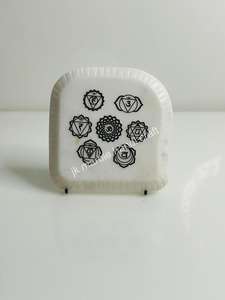 Plaque en marbre blanc faite à la main Table design Plaque supérieure décorative pour la maison Plaque en pierre peinte Taille 5x5cm de l'Inde - Product Image 2