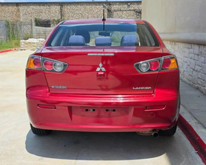 Auto Usado Lancer SE 2017 con Tracción Delantera en Venta - Product Image 5