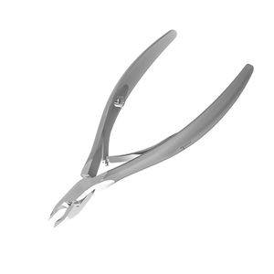 Pince à ongles en acier inoxydable avec lames extra fines et tranchantes Pince à ongles à cuticules 3 mm 5.5 pouces pour outil de beauté - Product Image 3