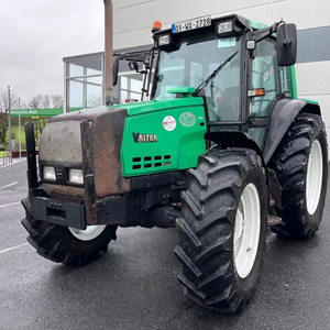 2001 Vaaltra 6650 Hi Tech Tracteur d'origine très propre 3 vannes à bobine Boutons de commande de levage externes 18000 HRS - Product Image 1