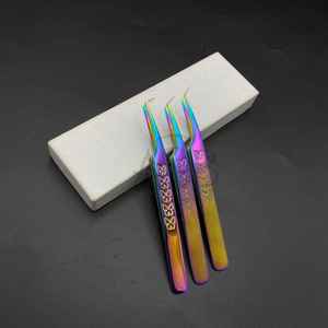 Pinzas de plasma arcoíris con logotipo personalizado, pinzas para pestañas con estampado de mariposas, extensión de pestañas puntiagudas probadas a mano de acero sostenible - Product Image 6