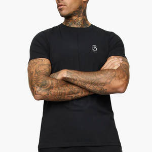 Camiseta de poliéster con logotipo personalizado para correr, ropa deportiva para gimnasio, camiseta de gimnasio para hombre a la venta - Product Image 3