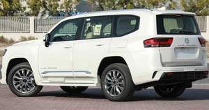 Toyota Land Cruiser 2025 3.5 T.T. Full Equipo con Radar, Neumáticos R20, Diésel, Transmisión Automática, Volante a la Izquierda, Cuero Oscuro - Product Image 4