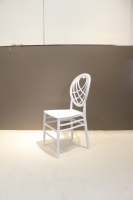 Chaises de mariage populaires en forme de cœur, empilables, en résine plastique, pour banquets commerciaux, événements et locations de fêtes