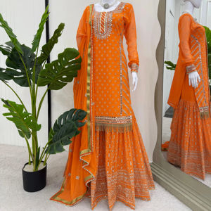 Ensemble de couture en fausse georgette avec paillettes complexes et manches supplémentaires et dupatta assorties Elite Designer Fashion - Product Image 6