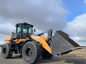 Mini-chargeuse sur pneus d'occasion 2020 pour moteur diesel 721G avec Bosch pour pompe et boîte de vitesses - Haute efficacité opérationnelle - Product Image 3