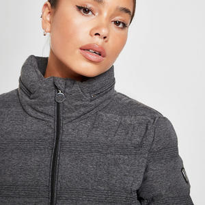 Nouvellement fait entièrement personnalisé tricoté doudoune femmes respirant à capuche hiver 100% Polyester OEM Service - Product Image 4