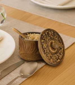 Boîte à sel compacte en bois avec design écologique, construction durable, options personnalisables pour un rangement d'épices simple et élégant - Product Image 1