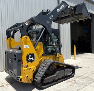 2021 John Deera 317G Cargador deslizante compacto confiable para aplicaciones de servicio pesado Versátil John Deer 317G Cargador de dirección deslizante - Product Image 5