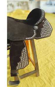 Silla de Montar de Cuero Premium de Argentina Occidental |   Silla de Montar a Caballo de Alta Calidad |   Equipo de Equitación Hecho a Mano Duradero al Mejor Precio Ahora &Co - Product Image 2