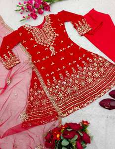 Hermosa ropa de boda Top-Pent con trabajo de bordado de secuencia Dupatta - Product Image 1