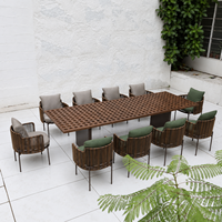 Ensemble de table à manger d'extérieur en teck, ensemble de fauteuils en aluminium tressé, meubles durables pour hôtel, resort, patio
