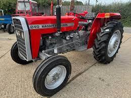 Tracteurs Massey Ferguson 240 70HP 4WD à transmission par engrenages, tracteur agricole avec moteur, boîte de vitesses et pompe, haute productivité - Product Image 2