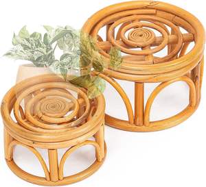 Petit support de plante rond en rotin bohème, support de plante en bois naturel rustique de style fermier pour la décoration - Product Image 1