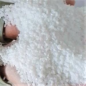 หินปูนหินอ่อนเวียดนามสีขาวบริสุทธิ์สำหรับตกแต่งหิน อาหารสัตว์ ความบริสุทธิ์สูง สีขาวพิเศษ - Product Image 3