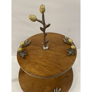 Plateau de service en bois à 2 niveaux avec accent d'oiseau doré Support à gâteau pour la décoration des fêtes de mariage Stand By Royal Home Collection Suppliers - Product Image 4