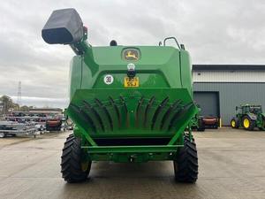 Moissonneuse-batteuse agricole d'occasion, John Deere T6 700, à vendre - Product Image 6