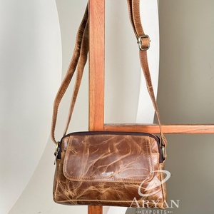 2025 New Arrival Hot Selling New Fashion Crossbody Shoulder Bags Full Grain Genuine Leather Zipper Handbags Sling Bags for Women - Product Image 1