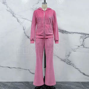 Chándal clásico atlético de diseño sólido acampanado para mujer con vibraciones femeninas modernas para la temporada de invierno - Product Image 4