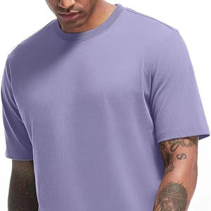 T-shirt de pêche pour homme de qualité supérieure avec une coupe confortable, design décontracté et élégant, méthode de tissage non tissé - Product Image 1