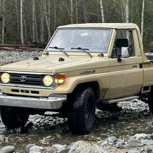 UTILISÉ 1998 pour conduite à gauche - Product Image 1