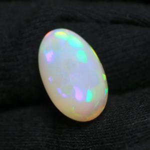 Ópalo Welo Etíope Natural de 9.65 CT, Corte Oval Cabujón, Patrón de Panal Liso, Color Blanco, Ópalo de Gelatina, Juego de Color de Grado Superior, Tercera Categoría - Product Image 3