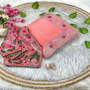 Diseñador de calidad superior Exclusivo Pure Soft Crush con bordado de codificación Sari Mujer Moda al precio más bajo - Product Image 1