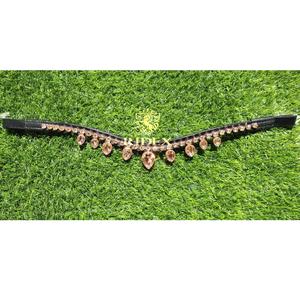 Bandeau de tête en cuir orné de pierres dorées et de cristaux, de haute qualité, tailles personnalisables, prix de gros, par ADEEFA Designer. - Product Image 1