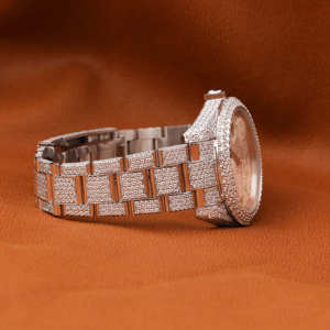 Reloj de lujo con números arábigos verdes helados, reloj de Hip Hop con diamantes completos para hombre, reloj de pulsera estilo rapero de acero inoxidable - Product Image 2