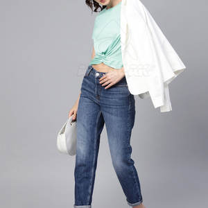 Nueva gran oferta, Top corto informal de algodón para mujer, ecológico, bajo MOQ, servicio OEM, precio al por mayor - Product Image 4