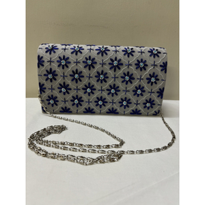 Monederos Zari bordados para mujer hechos de piedras semi gemas - Product Image 1