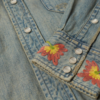 Chemises en jean florales brodées personnalisées pour hommes, avec logo et design sur mesure, deux poches, vente en gros, très demandées