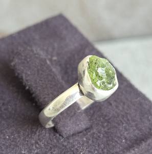 Anillo de aniversario de boda de plata de ley a la moda de estilo bohemio hecho a mano, piedra preciosa de Prehnita Irregular, regalo chapado en oro - Product Image 4