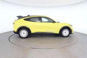 Mach-E GT AWD Turbo 2024, Asientos de Cuero, Color Claro, Bajo Kilometraje, Precio Accesible, Disponible para Envío Inmediato - Product Image 4