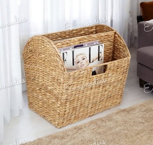 Estanterías decorativas creativas de alta calidad de mimbre de ratán natural, almacenamiento de revistas de periódico portátil para centros comerciales de oficina en casa - Product Image 5