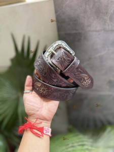 Ceintures en cuir véritable usinées à la main Ceintures élégantes faites à la main Couleur marron Boho Vintage Ceintures en cuir occidentales élégantes - Product Image 3