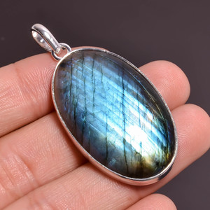 Colgante clásico de Plata de Ley 925, colgantes y dijes finos de piedras preciosas con forma ovalada de labradorita llamativa azul, diseño encantador al por mayor - Product Image 3