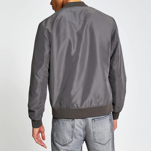 2025 nouveauté mode Softshell veste d'extérieur imperméable Soft Shell veste pour hommes fabriqué au Pakistan - Product Image 2