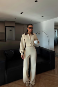 ถุงมือสตรีสตรีทแวร์สีดำพรีเมียม - ถุงมือลำลองสไตล์สปอร์ตผ้าคุณภาพสูงจากตุรกี - ถุงมือกันหนาวทันสมัยสำหรับขายส่ง - Product Image 5