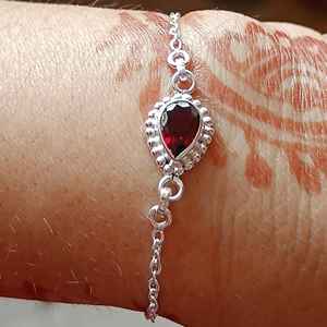 925 Sterling Silver Garnet <b>Bracelet</b> Handmade Unique January Birthstone Jewelry Natural Pear-Shaped Gemstone Fine <b>String</b> Design - Product Image 1