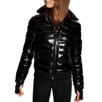 Veste matelassée élégante pour femme, à manches longues, épaisse, chaude, respirante, écologique, en polyester tricoté, avec capuche, pour l'hiver