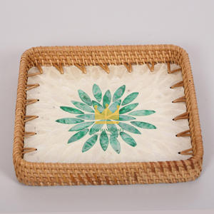 Venta al por mayor a granel de Vietnam Madre de perla Cuadrado y bandeja rectangular de ratán para servir Patrón de flores - Product Image 5