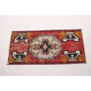 Turkish 1.5x3.1 ft Rug, Vintage Rug, <b>Red</b> Animal Print <b>Wool</b> Rug - Product Image 5