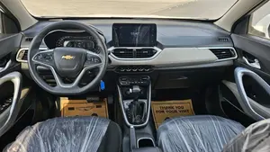 Chevrolet Groove 2023 USADO con Volante a la Izquierda/Derecha - Product Image 2