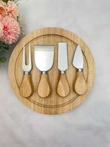 ชุดช้อนส้อมสแตนเลสและเครื่องใช้บนโต๊ะอาหารสีเงินดีไซน์มหัศจรรย์เหมาะสำหรับงานปาร์ตี้หรืองานแฮนด์เมดจากอินเดีย - Product Image 4