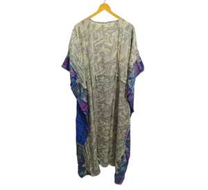Robe de plage multi-couleurs très demandée, robe de nuit, robe longue, kimono fait main en soie recyclée vintage indienne - Product Image 2